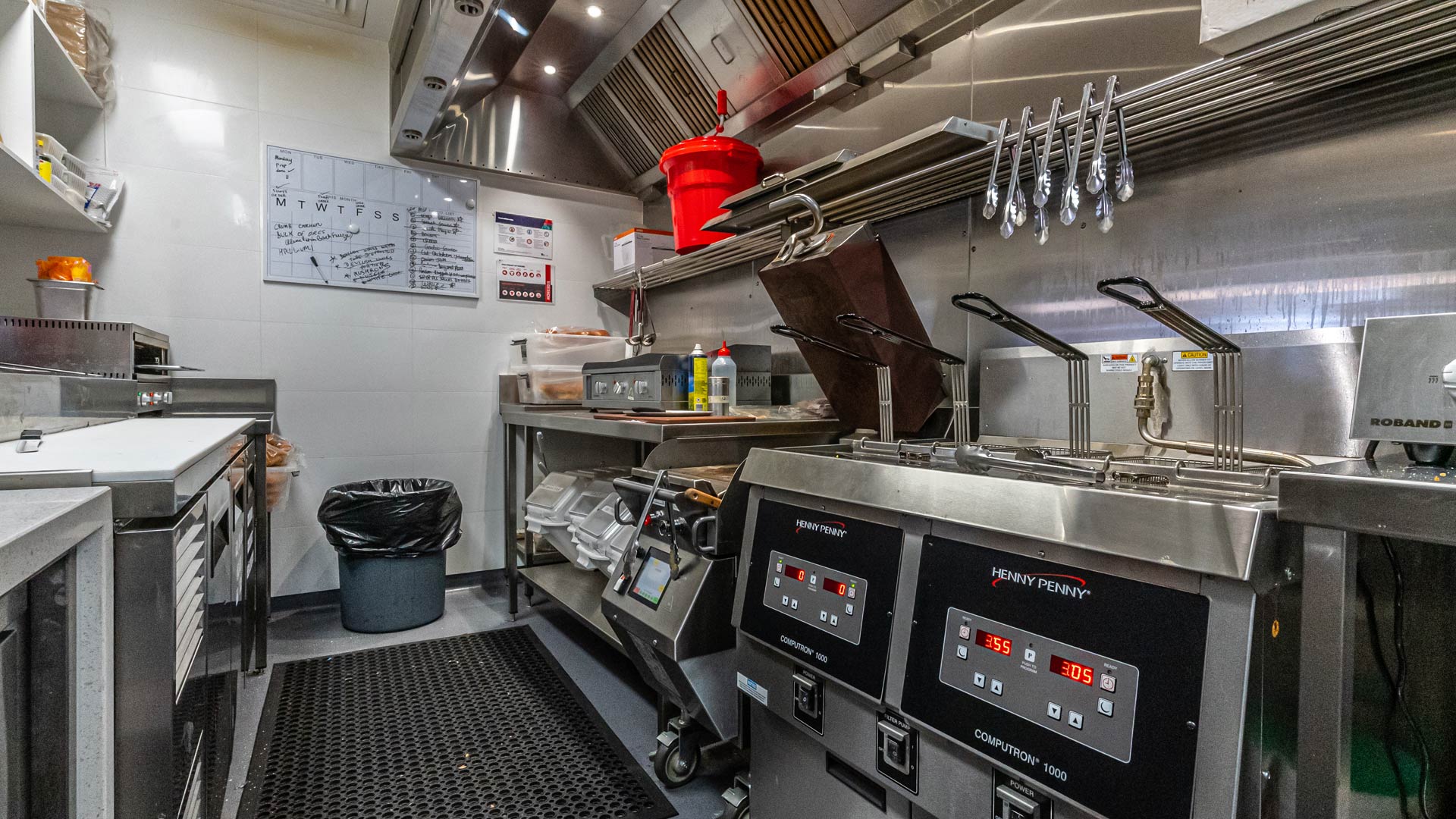 Sideshow Burgers Caulfield - Project Image 4