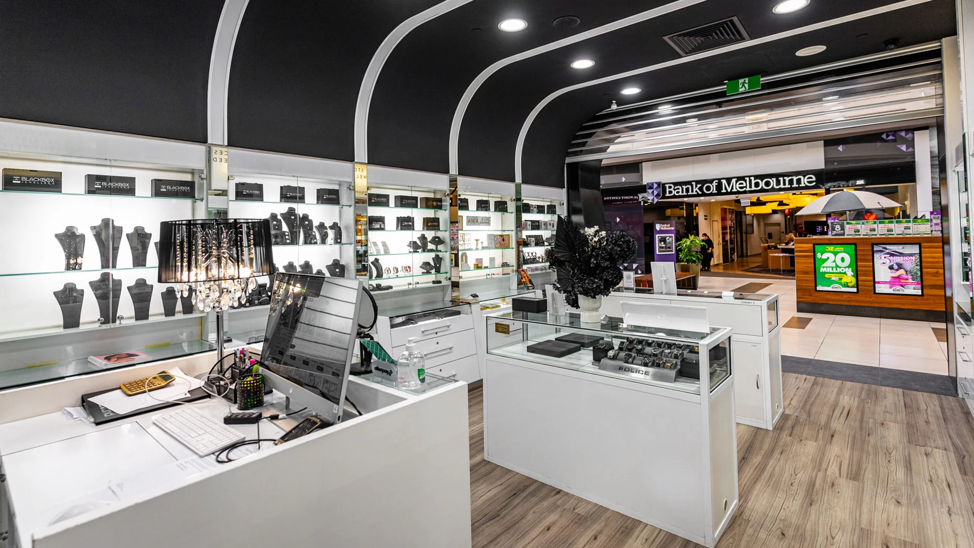 BlackBox Jewellers - Project Image 5