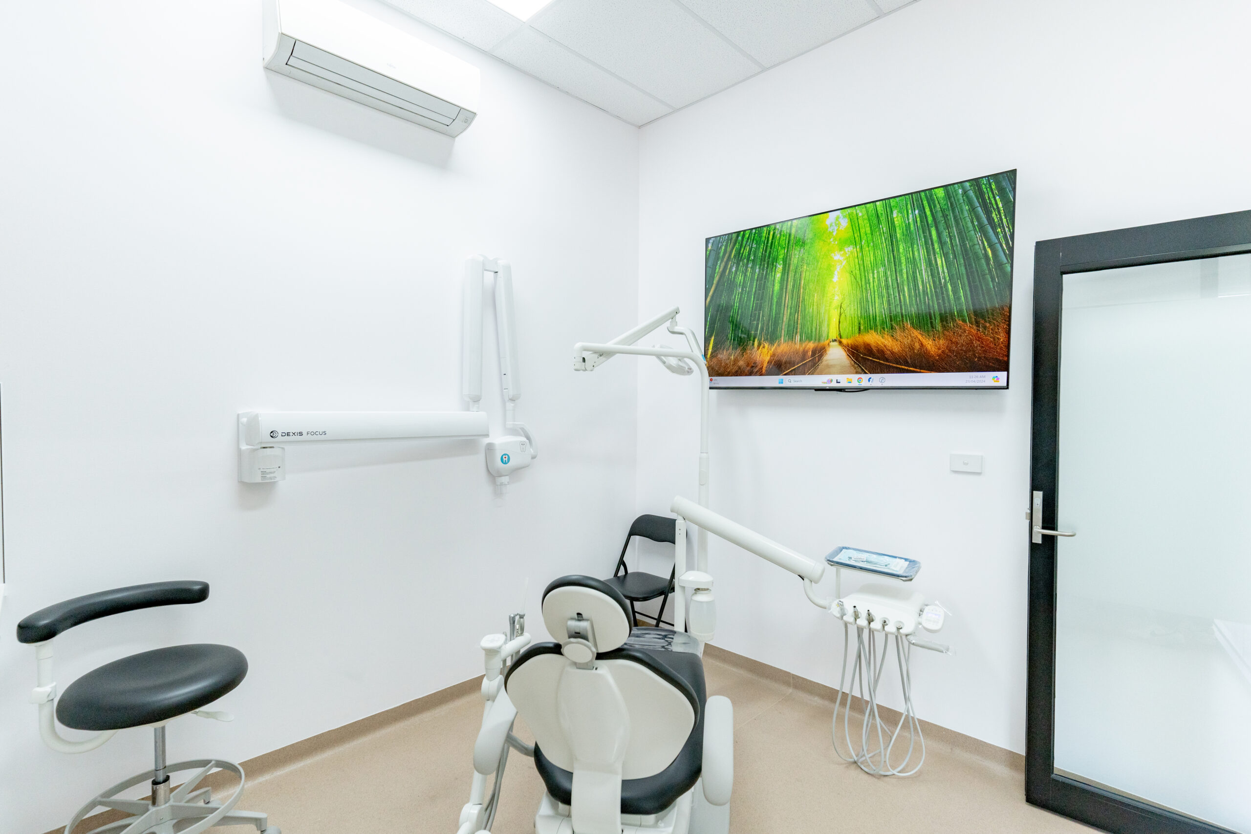 Universal Smiles Dental - Project Image 7