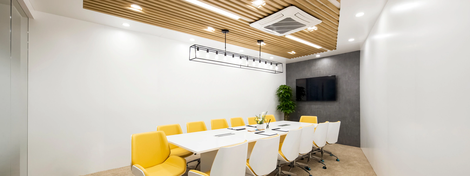 How to Achieve a Professional Office Fitout on a Budget